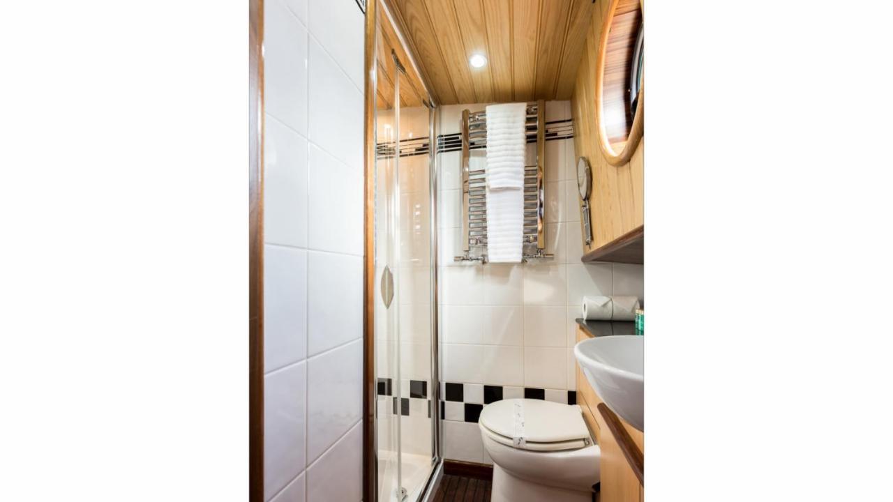 Dream Catcher Hotel Poole Bagian luar foto