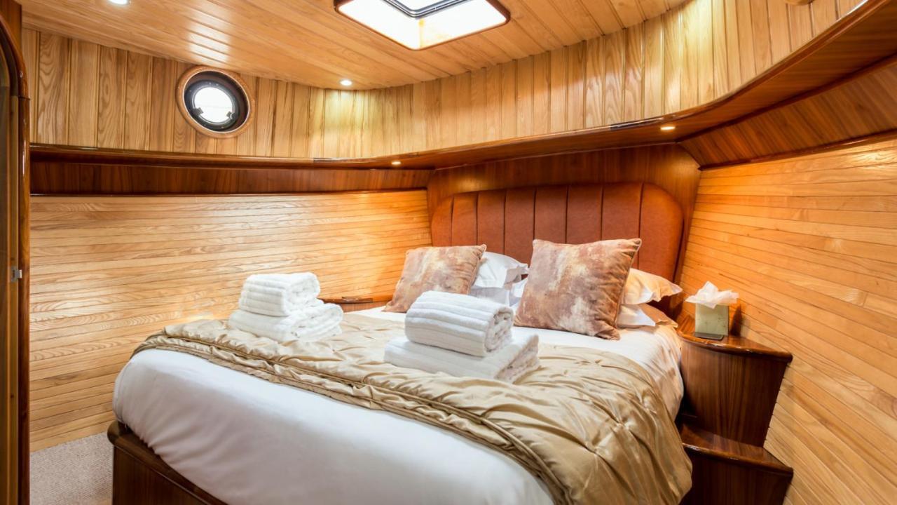 Dream Catcher Hotel Poole Bagian luar foto